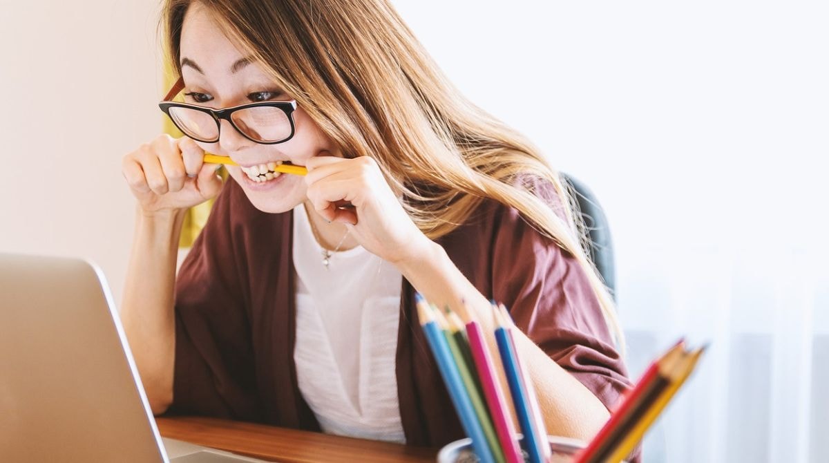 A faire des devoirs supplémentaires