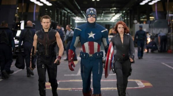 hawkeye-captain-america-et-black-widow-dans-le-film-marvel-avengers