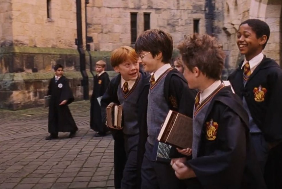 Réponds à ce quiz, on devinera à combien de % tu es fan de Harry Potter