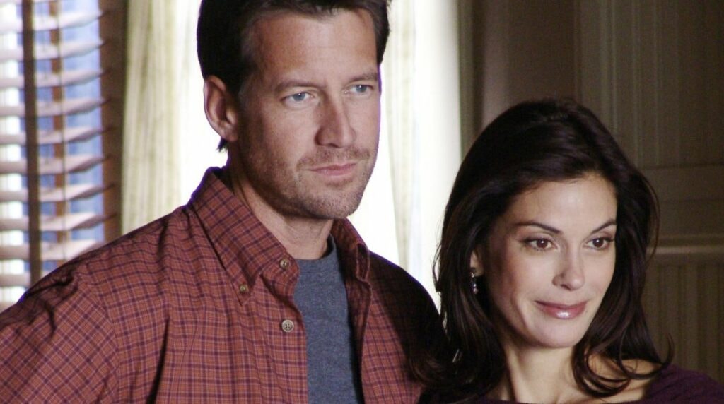 Teri Hatcher et James Denton interprétant Susan et Mike dans Desperate Housewives