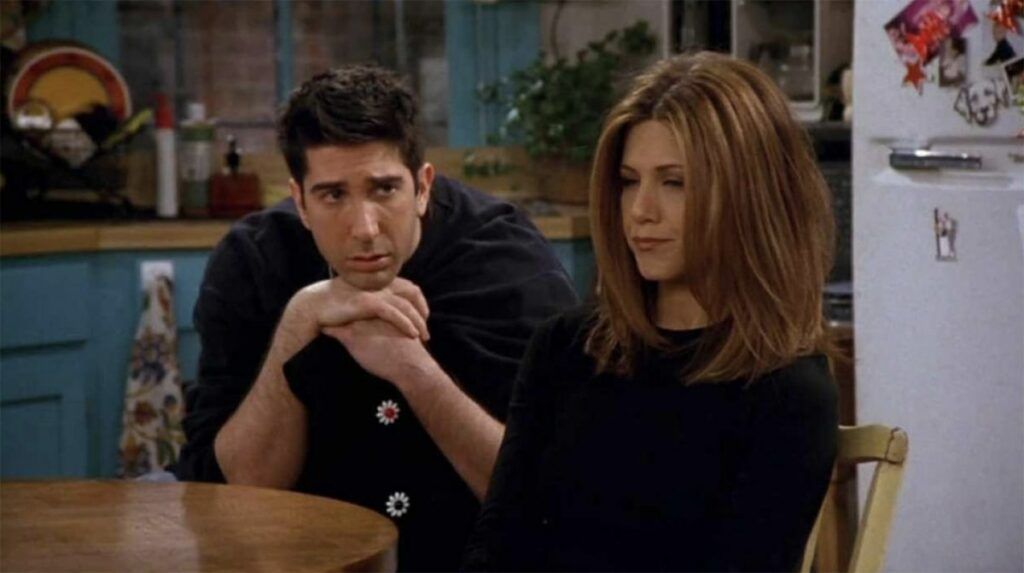 Rachel et Ross joués par Jennifer Aniston et David Schwimmer dans la série Friends