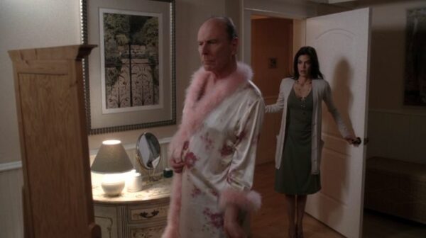 desperate housewives, teri hatcher, susan mayer, paxton whitehead, graham hainsworth