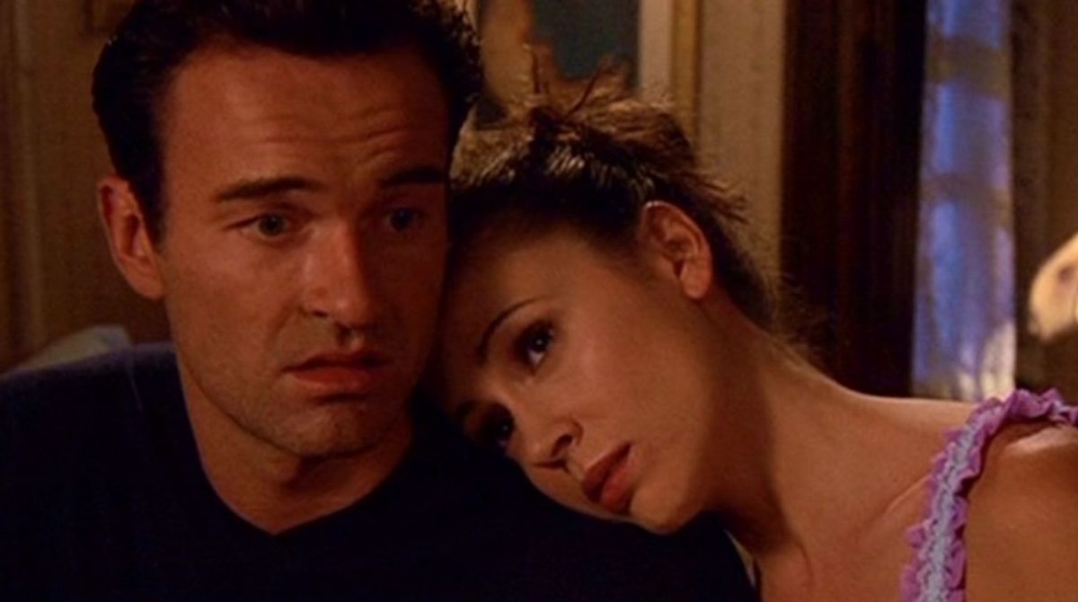 Mort de Julian McMahon : « C&rsquo;est totalement inutile ! », Alyssa Milano pousse un gros coup de gueule contre les fans de Charmed