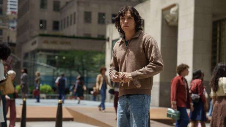 the crowded room, tom holland, danny sullivan