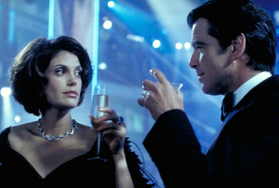 Demain ne meurt jamais : Pierce Brosnan et Teri Hatcher se détestaient pendant le tournage