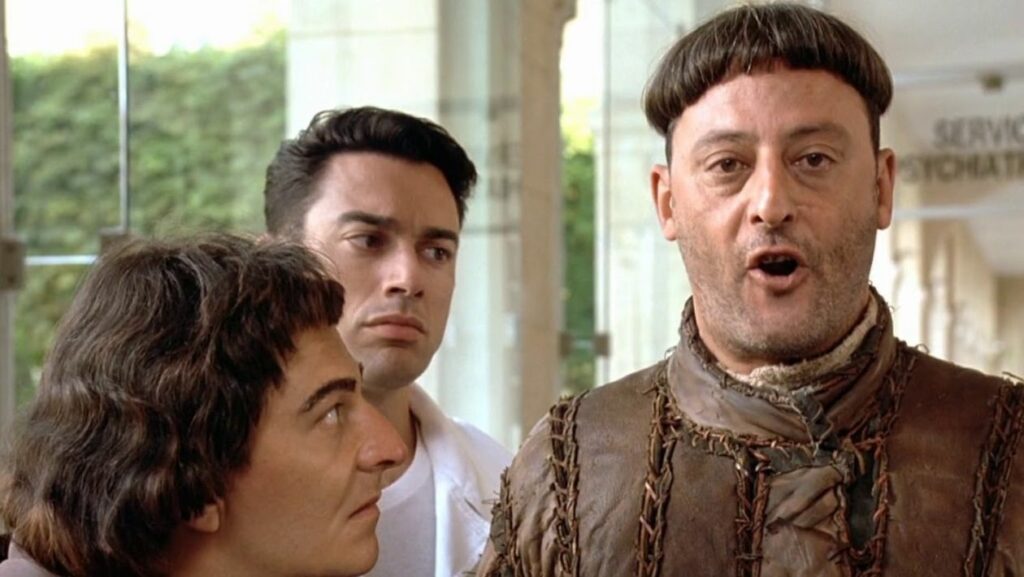 Christian Clavier, Jean Reno et Gerard Vives dans le film Les Visiteurs.