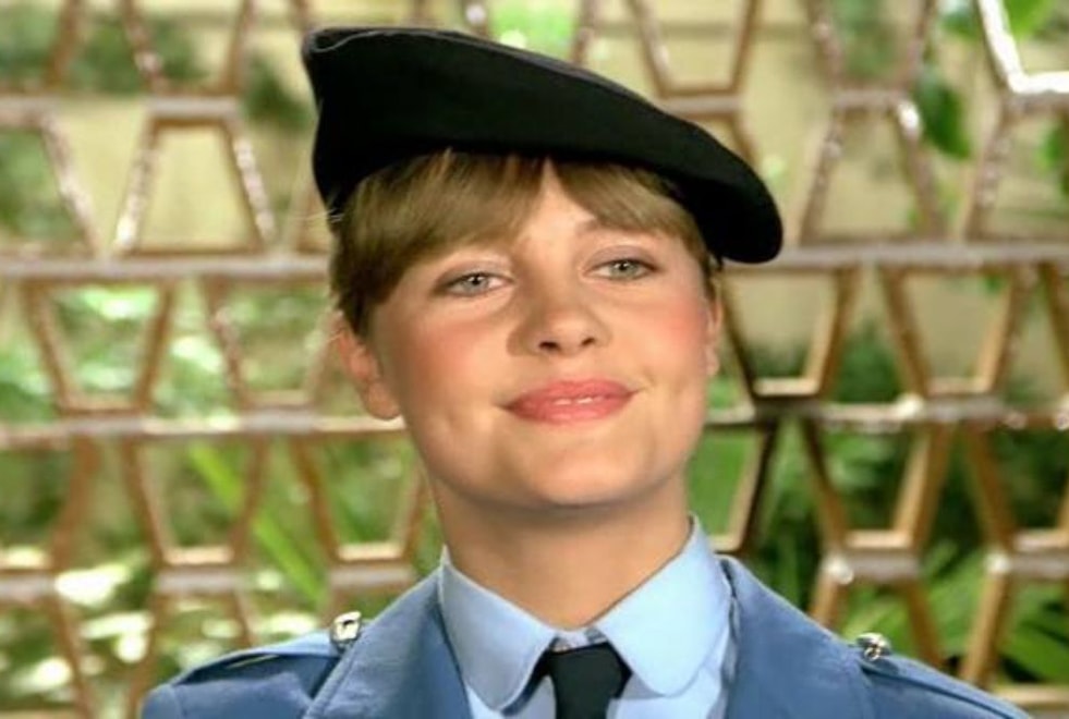Le Gendarme : à quoi ressemble la Gendarmette Isabelle Leroy aujourd’hui ?