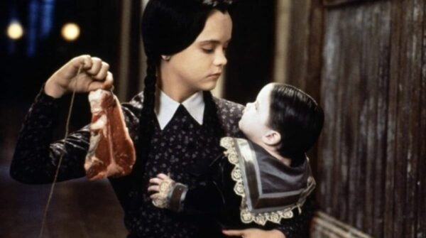 mercredi-addams-la-famille-addams-1