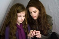 Twilight : cette théorie sur Renesmée devrait vous faire voir le dernier film autrement