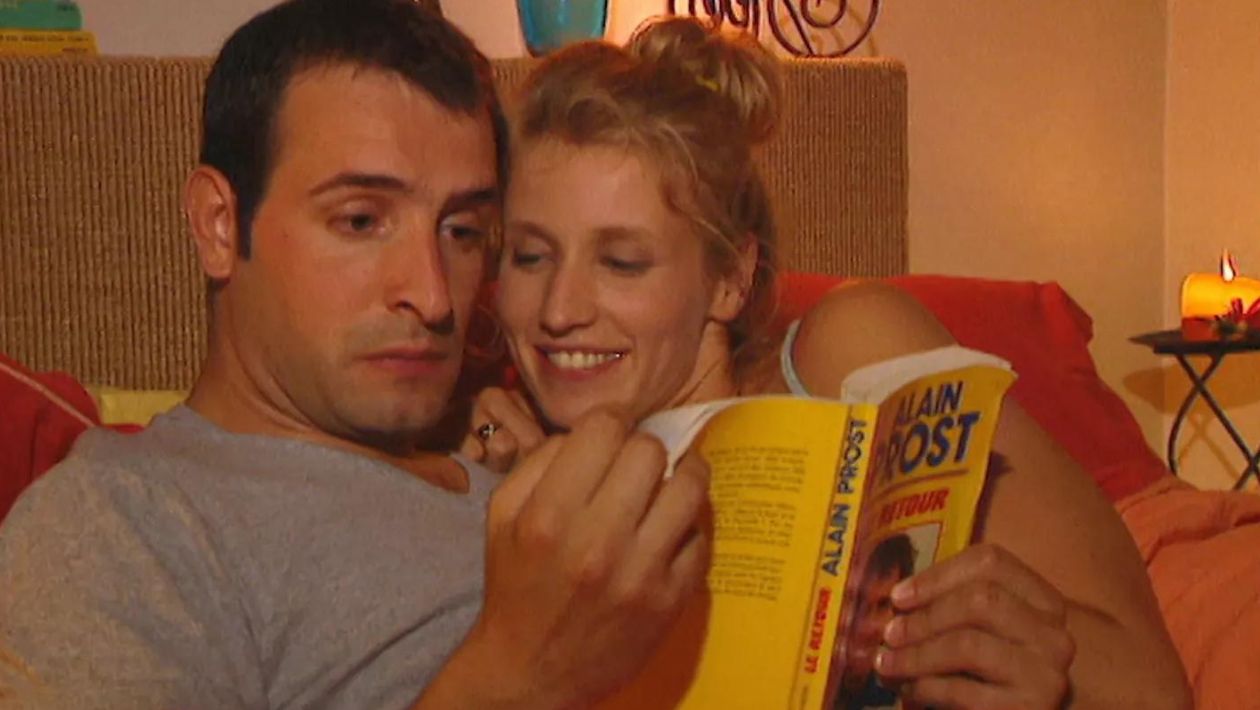 Un Gars, une fille : « Ça m’agace un peu », Jean Dujardin balance sur la série et explique pourquoi il ne veut plus la voir
