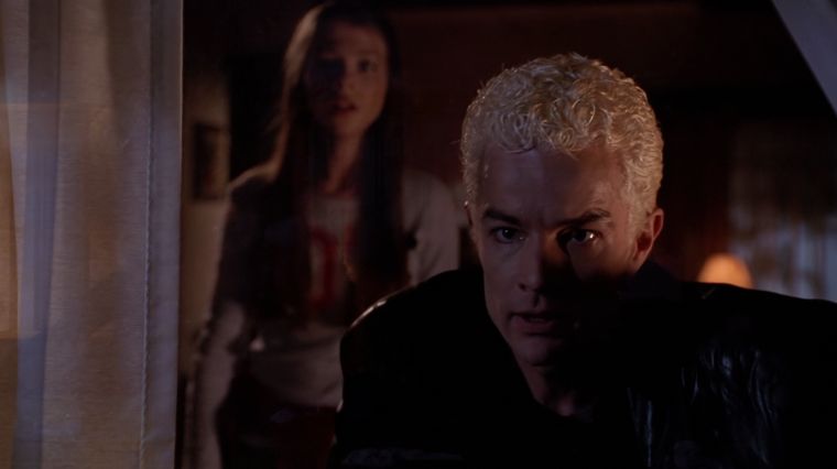 Spike et Dawn dans Buffy contre les vampires.