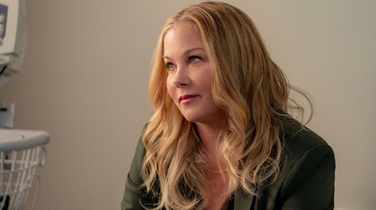 Christina Applegate dans la série Dead To Me sur Netflix.