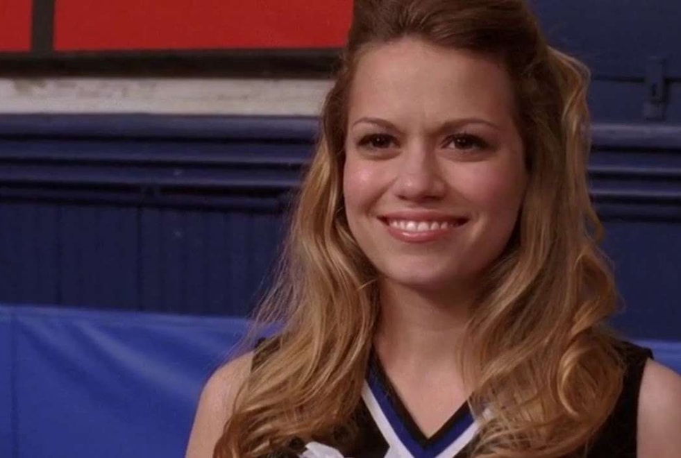 Les Frères Scott : Bethany Joy Lenz raconte que la série lui a sauvé la vie quand elle était dans une secte