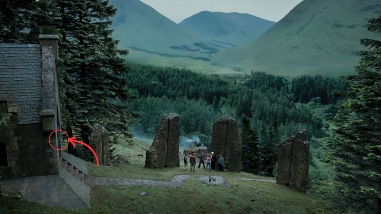 La main d'Hermione du futur est visible dans cette scène de Harry Potter et le Prisonnier d'Azkaban