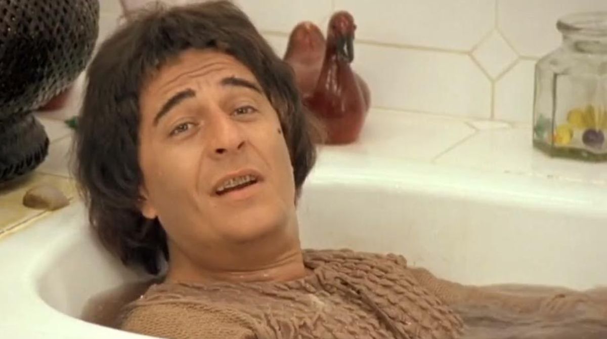 Quiz : t'as jamais vu Les Visiteurs si tu ne complètes pas ces 5 répliques de Jacquouille