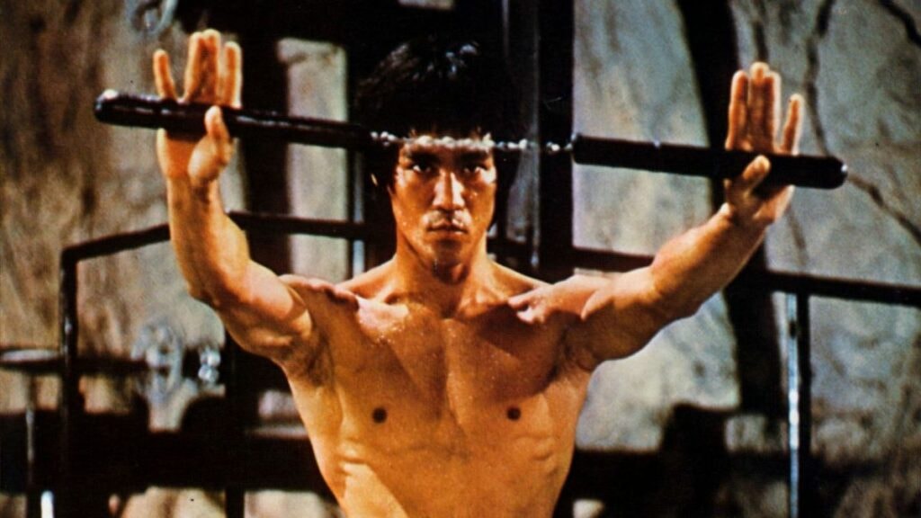 bruce lee dans opération dragon