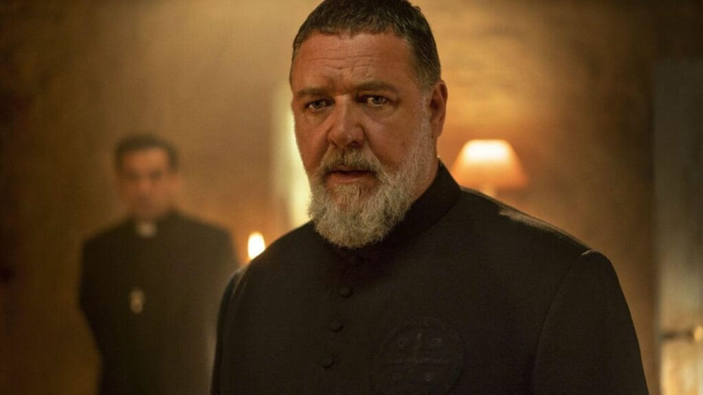 russel crowe dans l'exorciste du vatican