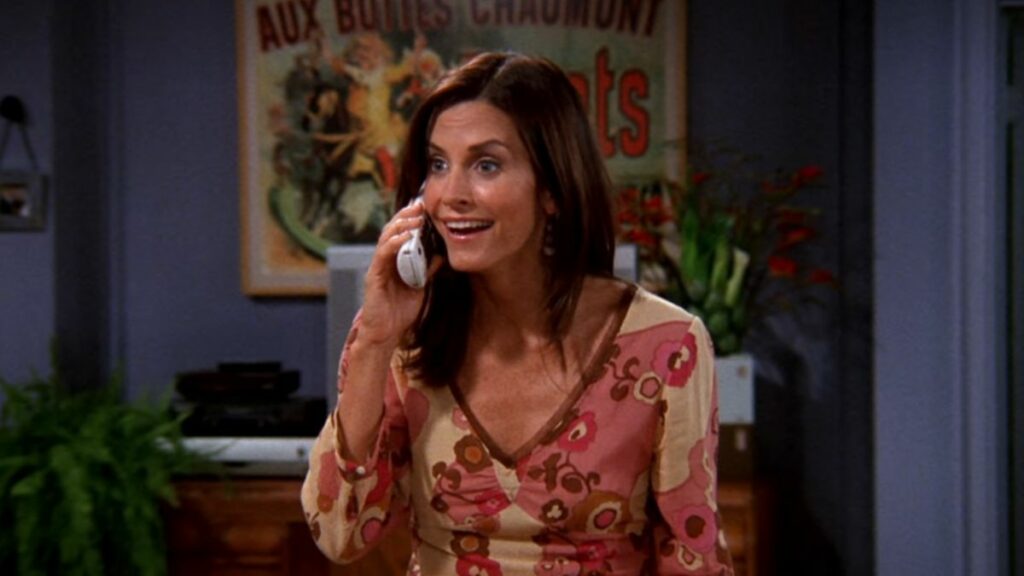 Monica, jouée par Courteney Cox, dans Friends.
