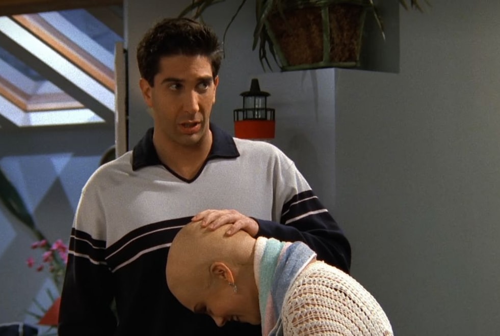 Friends : ce détail que vous n’aviez peut-être pas remarqué sur Bonnie et son crâne rasé