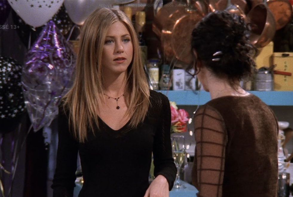 Friends saison 5, épisode 11 : cette scène coupée hilarante entre Monica et Rachel que vous n’avez pas vue