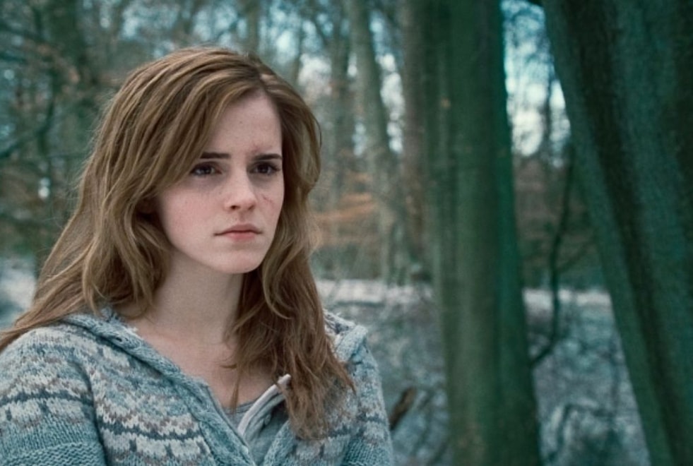Harry Potter : Emma Watson brise le silence sur J.K. Rowling et révèle qu’elle la « chérit » toujours malgré ses propos transphobes