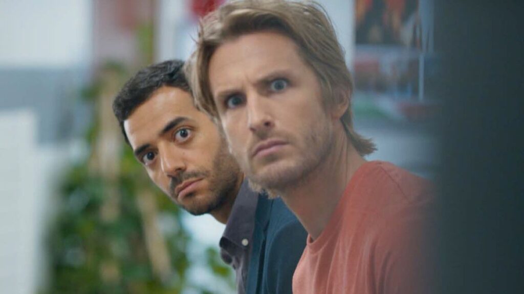 Tarek Boudali et Philippe Lacheau dans le film 30 Jours Max.