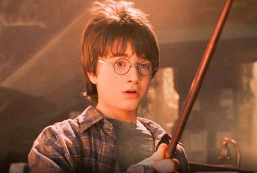 Quiz : t’es le plus grand fan de Harry Potter si tu retrouves ces 15 sortilèges grâce à 3 mots-clés