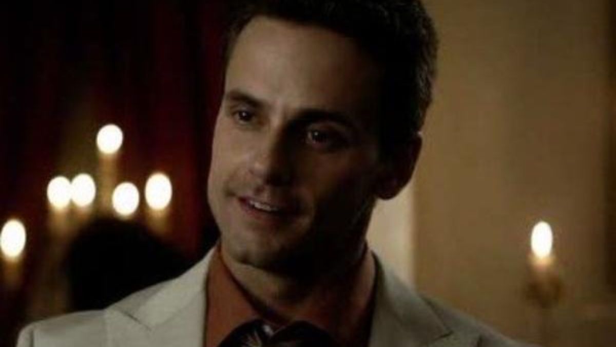 logan-fell-le-journaliste-the-vampire-diaries
