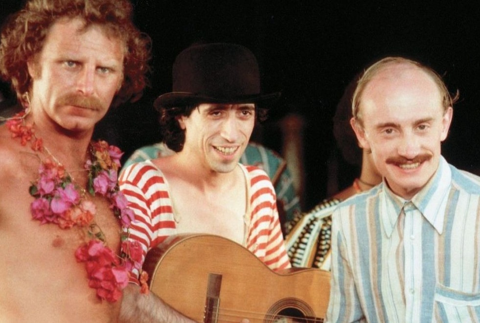 « C’était dur à vivre » : cette icône des Bronzés révèle comment le film l’a sauvée de la dépression