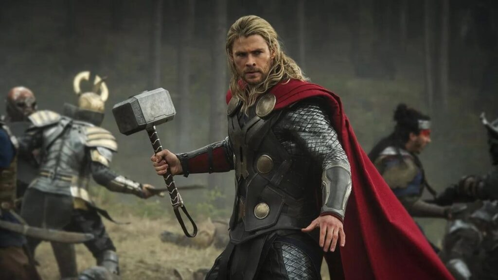 thor (chris hemsworth) dans le monde des ténèbres