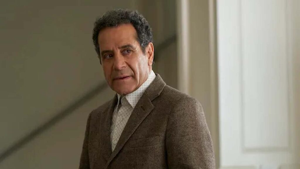 tony-shalhoub-dans-le-film-monk