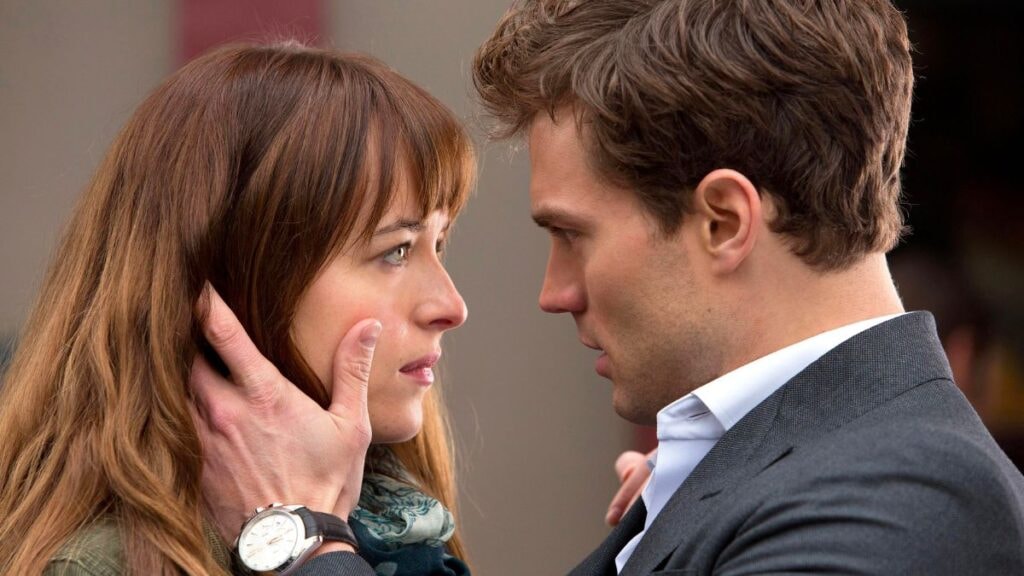 Christian et Anastasia sur le point de s’embrasser, 50 nuances de Grey