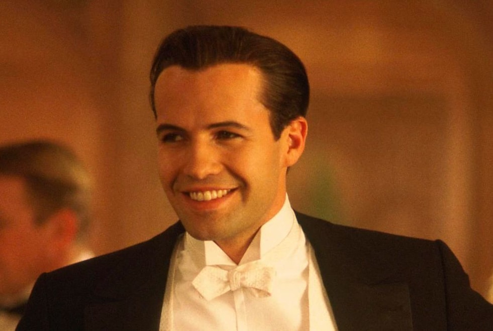 Titanic : à quoi ressemble Billy Zane, l’acteur qui incarne Cal, aujourd’hui ?