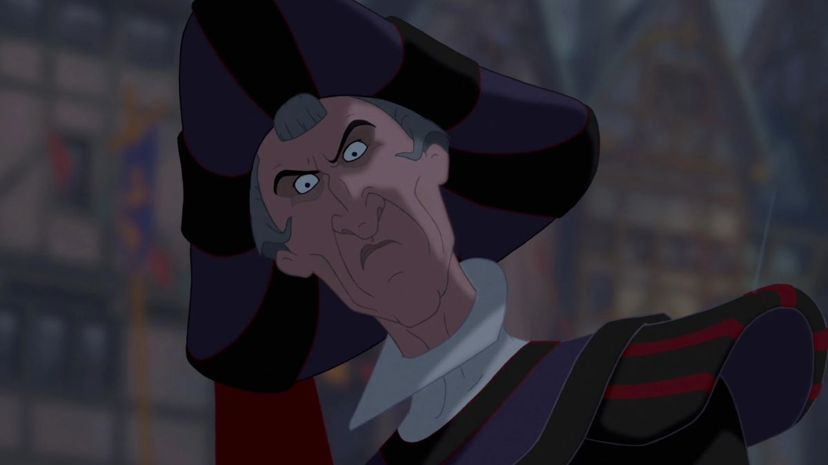 claude-frollo-pas-content-grimace-enerve