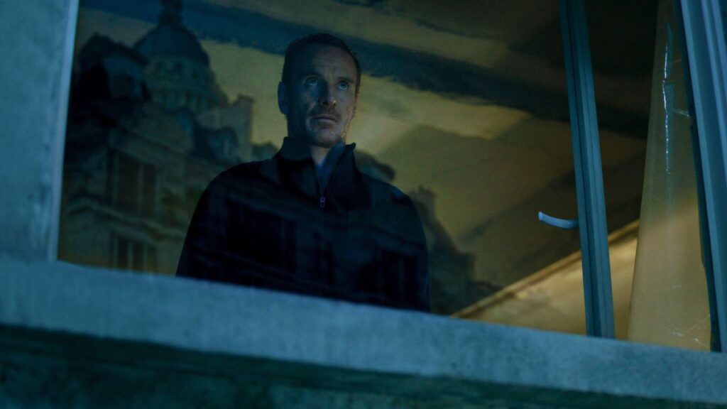 Michael Fassbender dans le film The Killer sur Netflix.