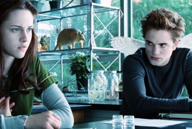 Twilight : Robert Pattinson a failli passer à côté du rôle d’Edward à cause de son physique 