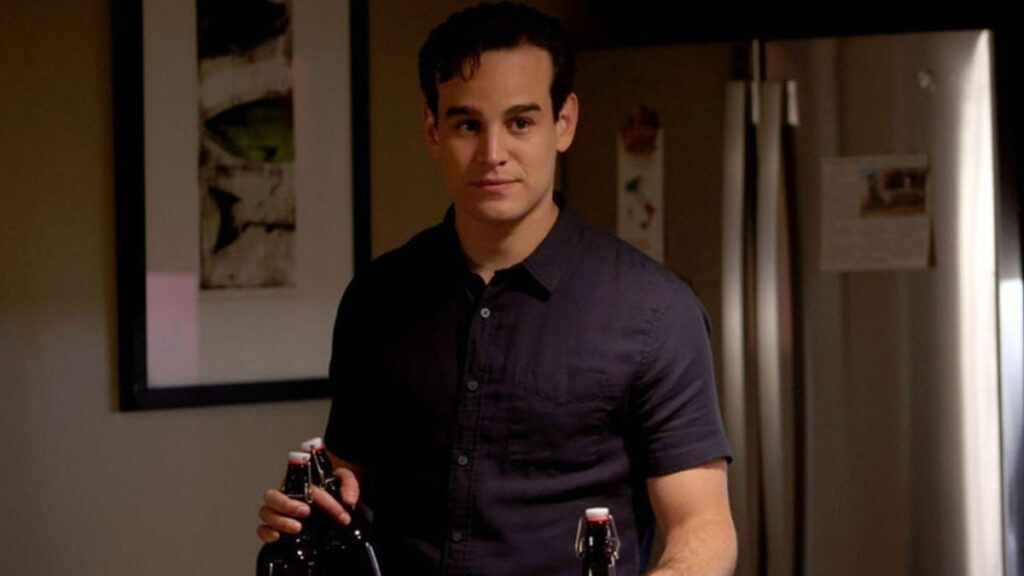 Blake Gallo, joué par Alberto Rosende, dans la série Chicago Fire.