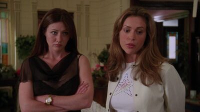 Charmed : Alyssa Milano a fait renvoyer Shannen Doherty de la série selon Holly Marie Combs