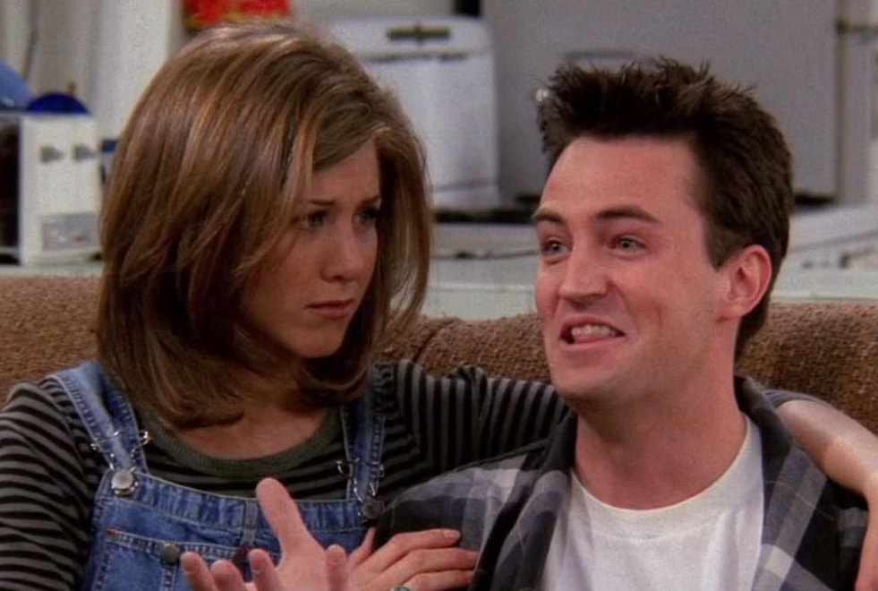 Friends : Jennifer Aniston en larmes révèle que Matthew Perry était « en bonne santé » avant sa mort