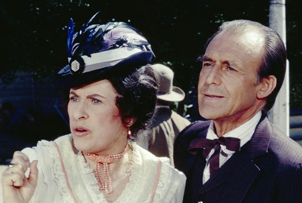 La Petite Maison dans la Prairie : pourquoi Michael Landon voulait-il virer Katherine MacGregor (Madame Oleson) de la série ?