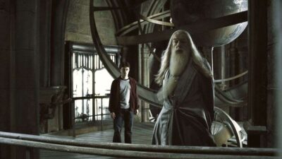 Harry Potter et le Prince de Sang-Mêlé : pourquoi Harry n&rsquo;est-il pas parvenu à donner de l&rsquo;eau à Dumbledore dans la caverne ?