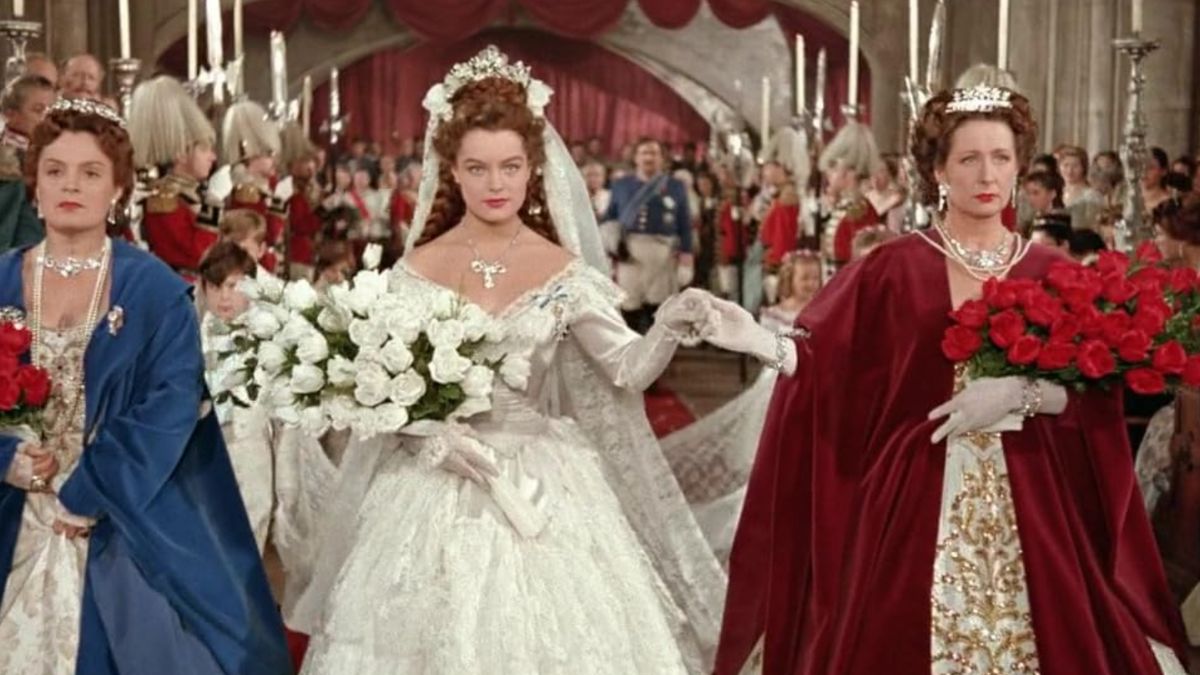 Seule une Impératrice saura si ces 5 personnages viennent de Sissi ou d'un autre film