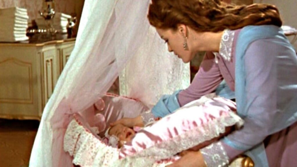 sissi et un de ses bébés dans les films