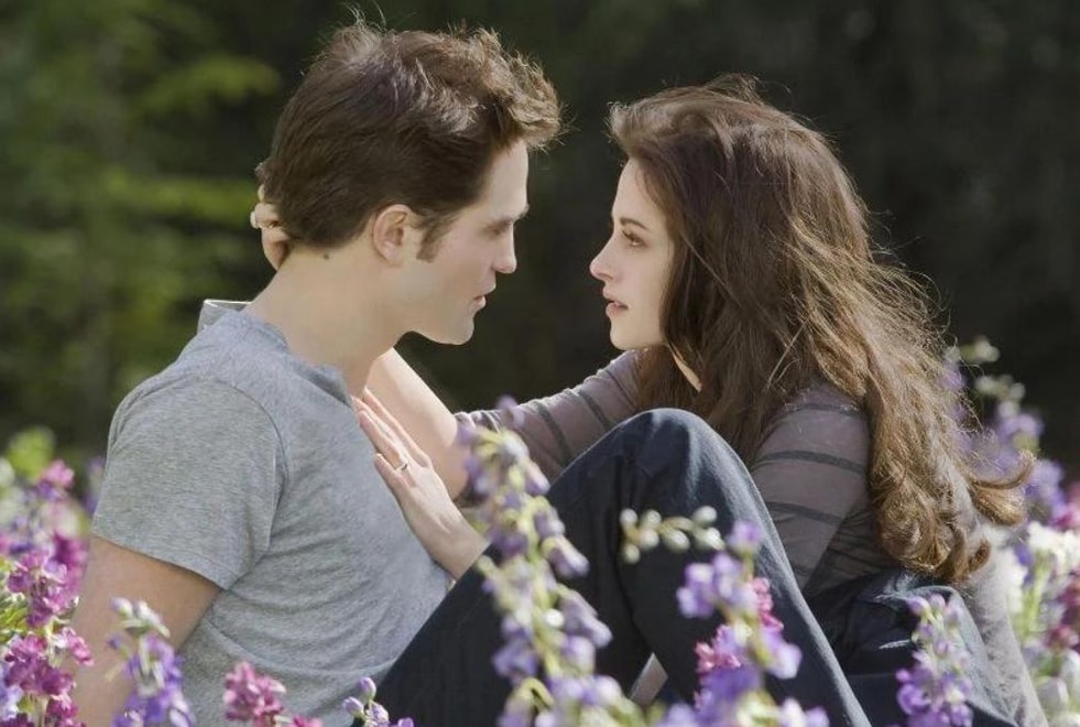Quiz : dis-nous la première lettre de ton prénom, on te révèlera quel personnage de Twilight tu épouses