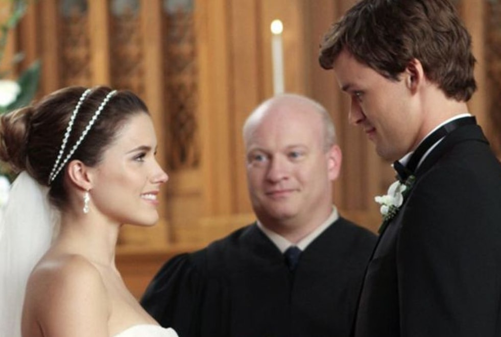 Les Frères Scott : les créateurs de la série avaient promis à Sophia Bush que Brooke ne sortirait pas avec Julian