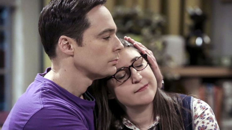 The Big Bang Theory : pourquoi Mayim Bialik (Amy) n’apparaît-elle pas beaucoup à la fin de la saison 8 ?