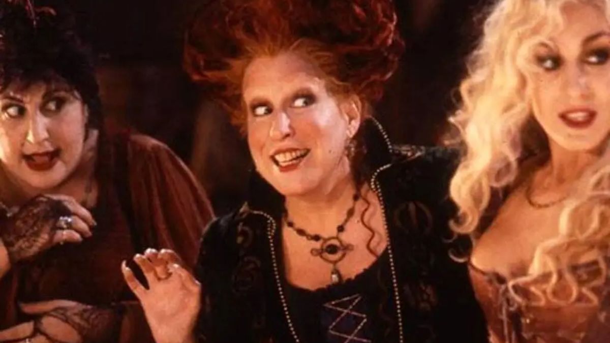 13-winnie-sanderson-dans-hocus-pocus