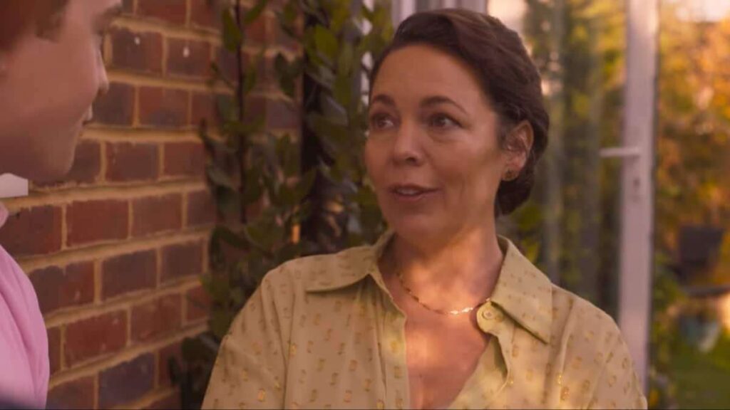 Olivia Colman joue Sarah Nelson dans Heartstopper