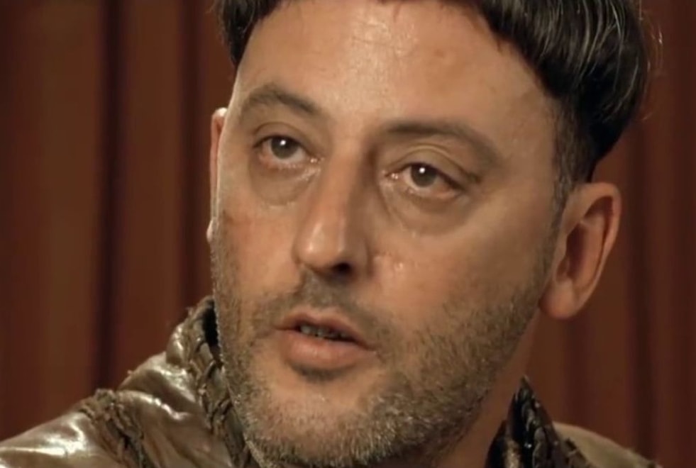 « Ça ne m’intéresse plus » : pourquoi Jean Reno refuse de reprendre le rôle de Godefroy dans Les Visiteurs ?