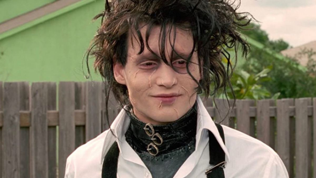 sourire Edward aux mains d'argents